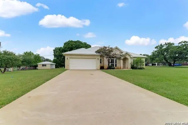 416 Highland Drive, Highland Haven, TX 78654 - #1