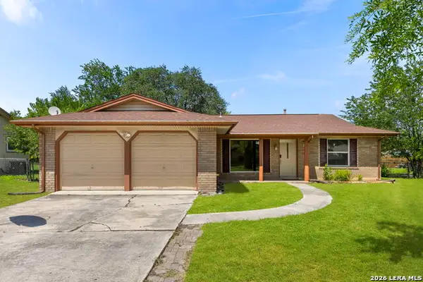 6711 Yellow Rose St, Leon Valley, TX 78238