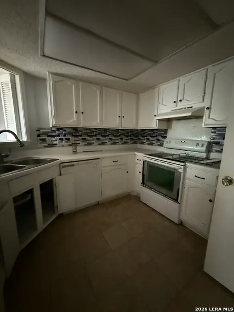 6832 Stockport, San Antonio, TX 78239 - #2