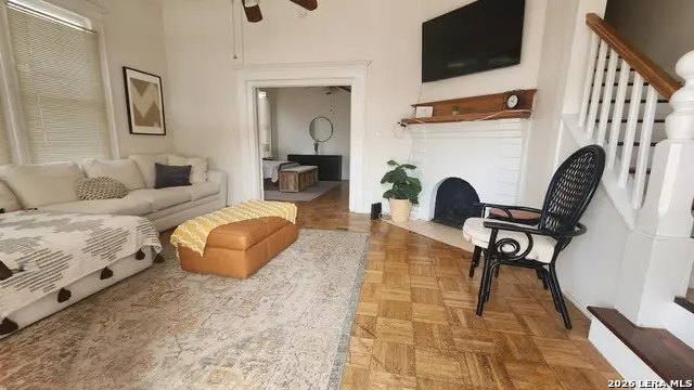 423 W Magnolia Ave, San Antonio, TX 78212 - #2