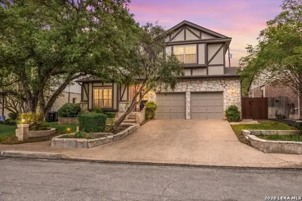 18 Court Cir, San Antonio, TX 78209