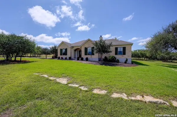 132 N Calvin Barrett, Blanco, TX 78606