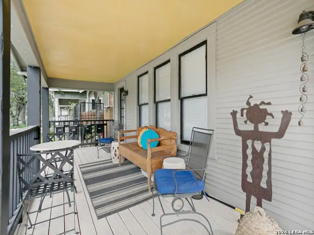 200 Queen Anne Ct, San Antonio, TX 78209 - #2