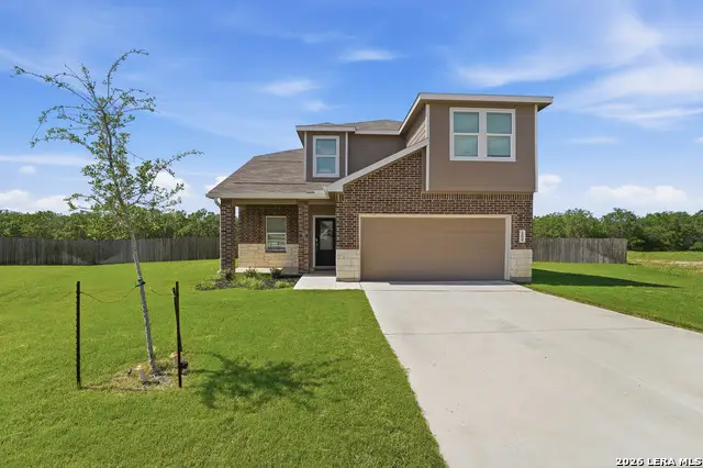 200 Alta Vista Ter, Seguin, TX 78155 - #1