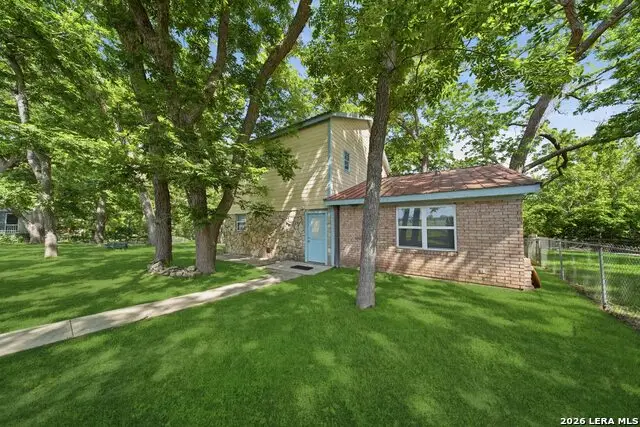 1276 River Trl, Seguin, TX 78155 - #3
