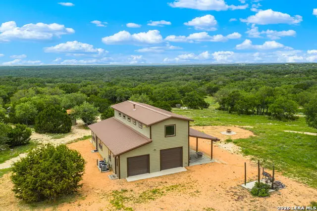 196 Scenic Hills Rd, Junction, TX 76849 - #1