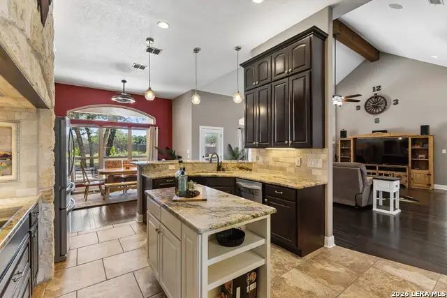 148 Woodlands, La Vernia, TX 78121 - #3