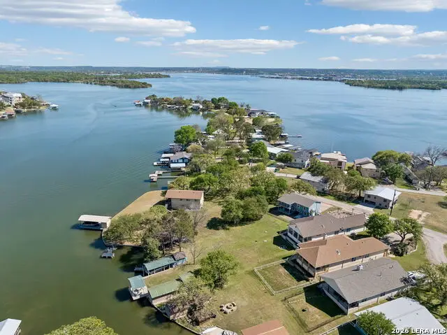 619 Clear Cove Dr, Granite Shoals, TX 78654 - #3