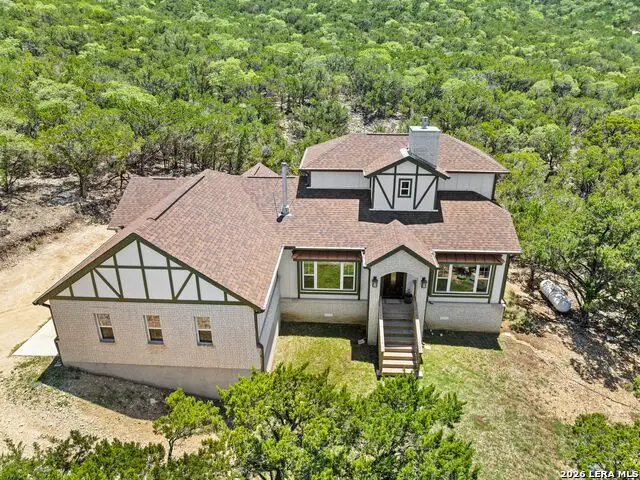223 Canyon View Dr, Pipe Creek, TX 78063 - #1