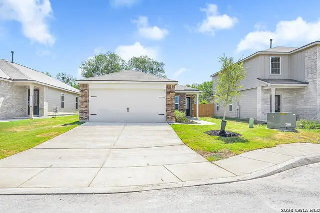 15102 Telfaire Meadow, Von Ormy, TX 78073 - #1