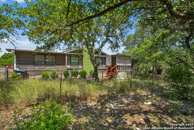 455 Oak View Dr, Lakehills, TX 78063 - #3