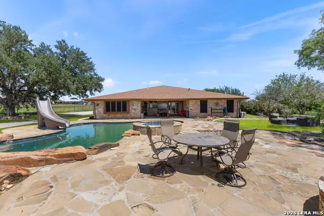 4231 Stuart, Adkins, TX 78101 - #3
