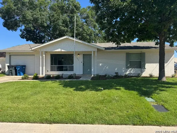 606 Bavarian Dr, New Braunfels, TX 78130