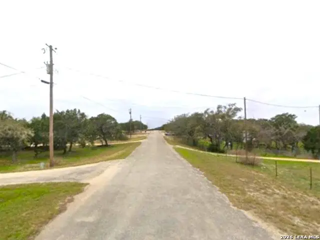 109 Oak Forest, Lakehills, TX 78063 - #2