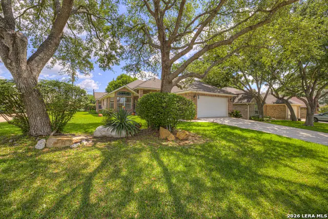 123 River Park Dr, Luling, TX 78648 - #2