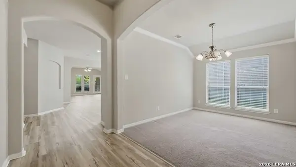 6069 Covers Cv, Schertz, TX 78108