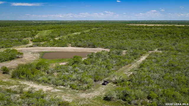 422 F.m. 791, Campbellton, TX 78008 - #2