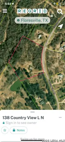 138 Country View, Floresville, TX 78114