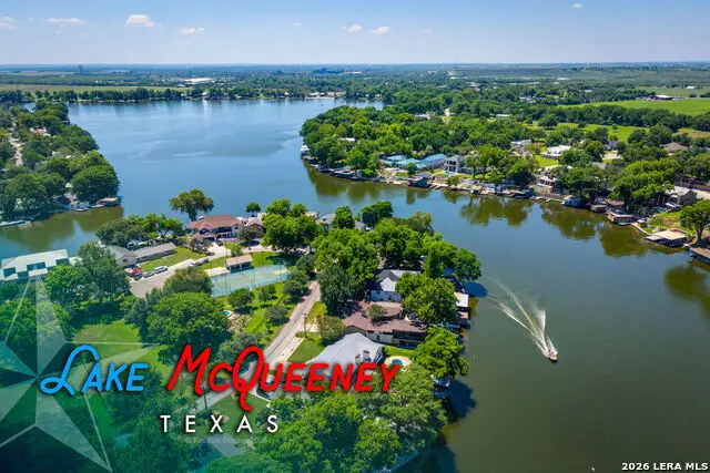 601 Woodlake Dr, McQueeney, TX 78123 - #2