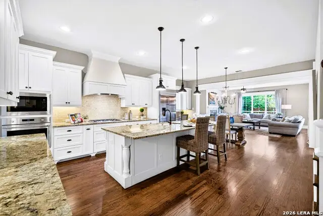 255 Retama Pl, Alamo Heights, TX 78209 - #2