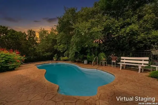 16411 Yaupon Vly, Helotes, TX 78023