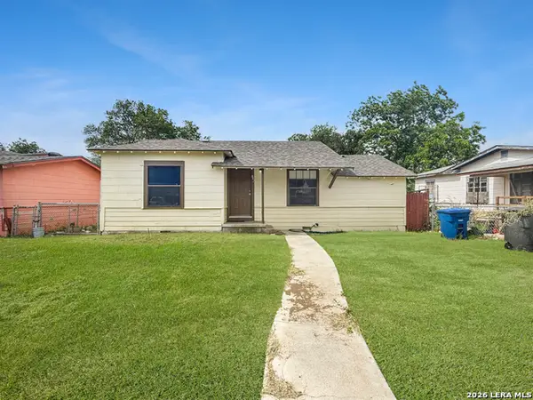 842 Price Ave, San Antonio, TX 78211