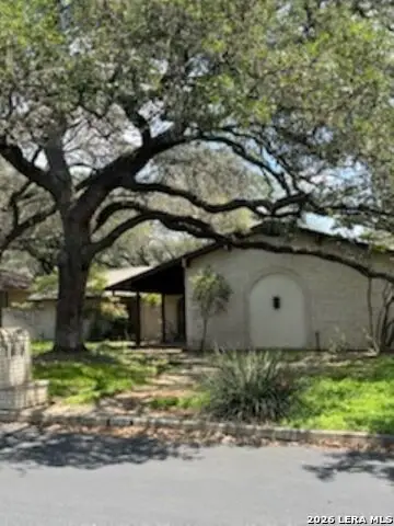 10118 N Manton, San Antonio, TX 78213