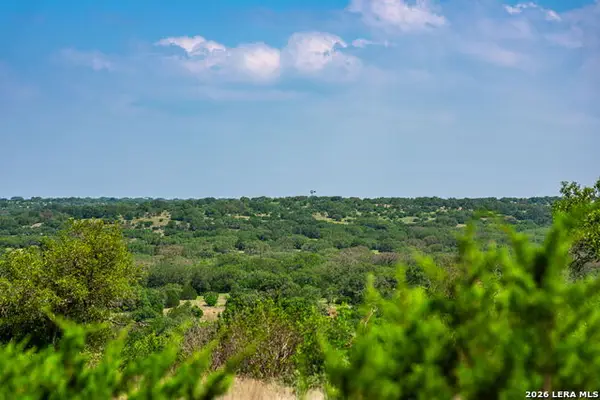 850 Sd 24755, Rocksprings, TX 78880