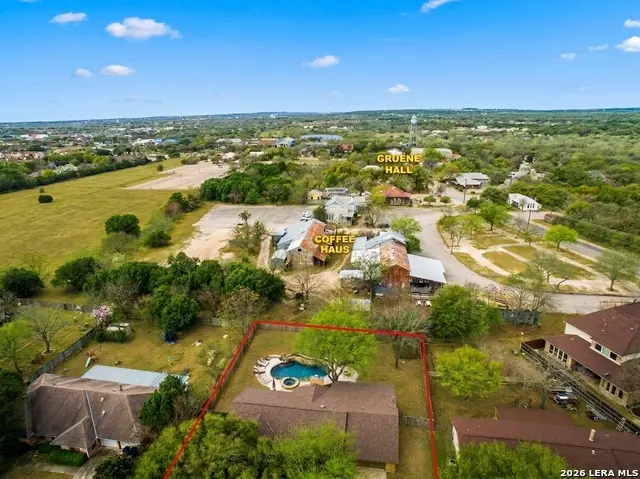 1233 Rapids Rd, New Braunfels, TX 78130 - #2
