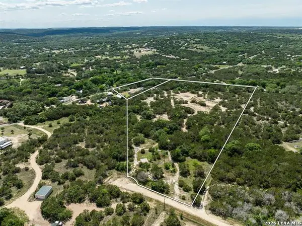 24906 Fawn Dr, Leander, TX 78641