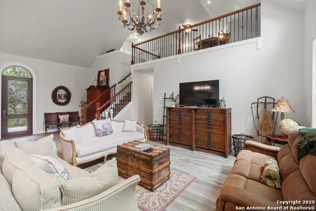 792 Alamo Beach Rd, Pipe Creek, TX 78063 - #2