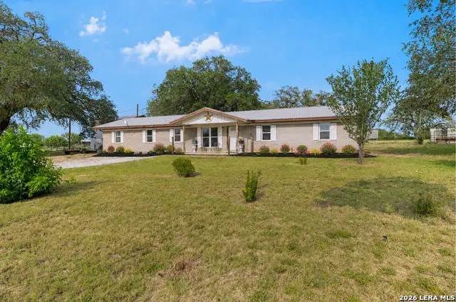 1081 County Road 773, Devine, TX 78016 - #1