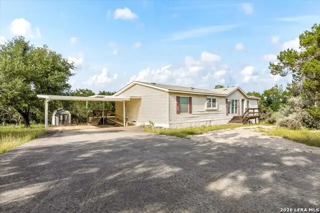 611 Hedgestone, Canyon Lake, TX 78133 - #1