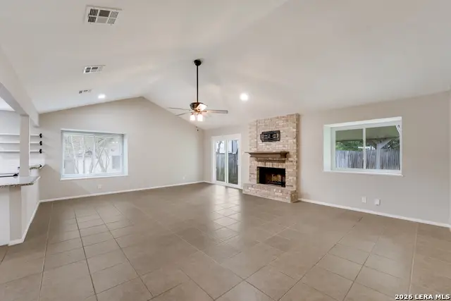 6239 Welles Brook Dr, San Antonio, TX 78240 - #1
