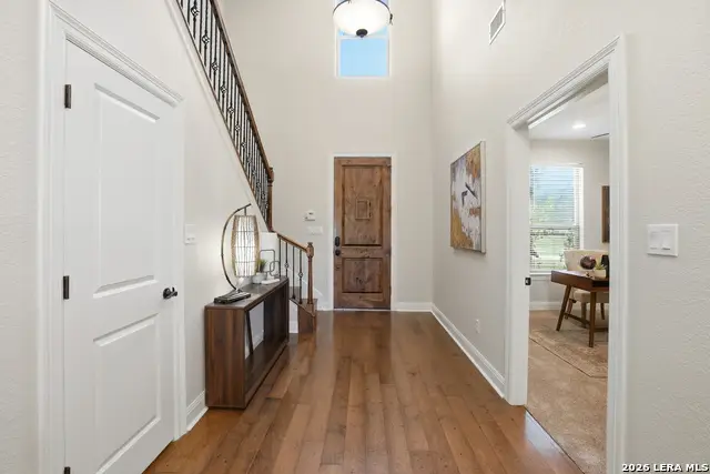 8 Walnut Grove Rd, Boerne, TX 78006 - #3