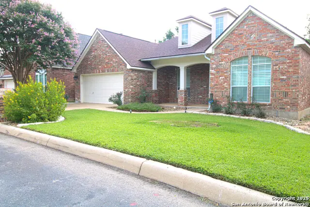 121 Antler Cir, Hollywood Park, TX 78232 - #2