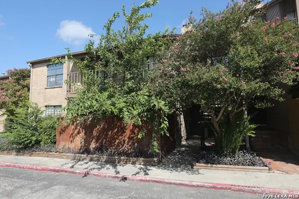 7711 Callaghan Rd #APT 705, San Antonio, TX 78229