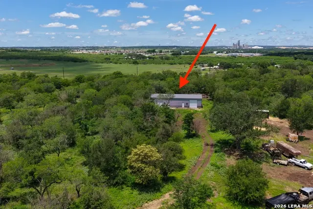280 Caney Creek Rd, New Braunfels, TX 78130 - #1