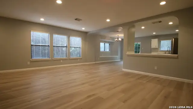 2107 Mossy Creek Dr, San Antonio, TX 78245 - #3