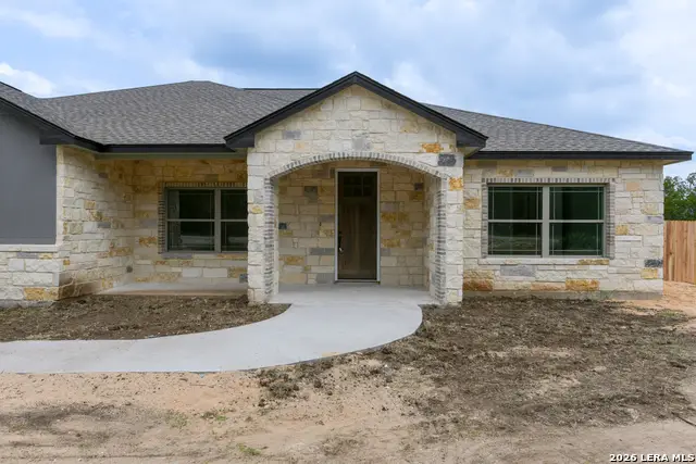 490 North Star Dr, Bandera, TX 78003 - #3
