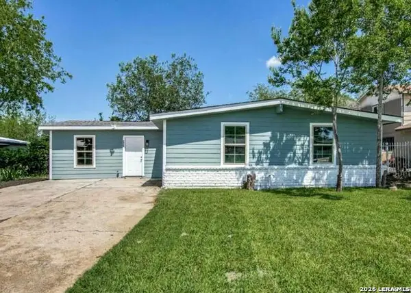 7518 Sleepy Valley Dr, San Antonio, TX 78242