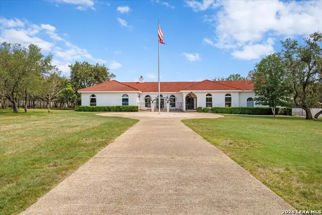 8413 Wembley, Fair Oaks Ranch, TX 78015 - #1