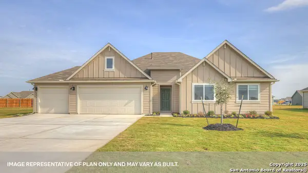 489 Mcginty Meadow Drive, Lockhart, TX 78644
