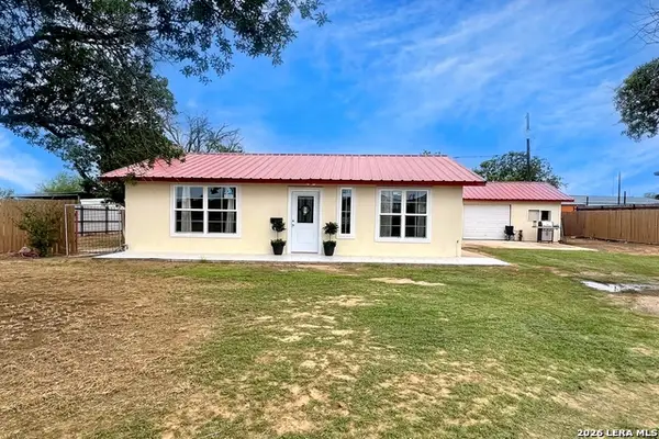 13934 N Interstate 35, Moore, TX 78057