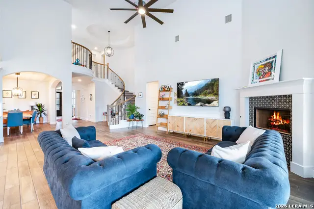30137 Valley Run, Fair Oaks Ranch, TX 78015 - #3