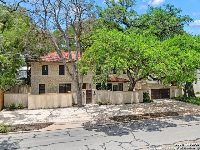 421 E Hildebrand, San Antonio, TX 78212 - #3