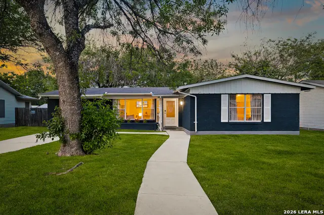 222 Winn Ave, Universal City, TX 78148 - #1