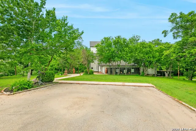 102 Lenz Dr, Seguin, TX 78155 - #3