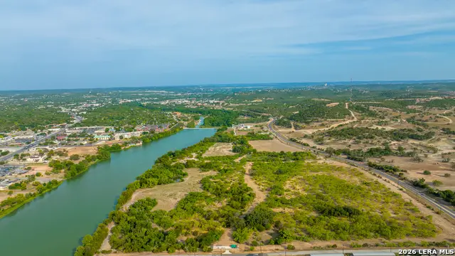 900 Thompson Rd, Kerrville, TX 78028 - #1