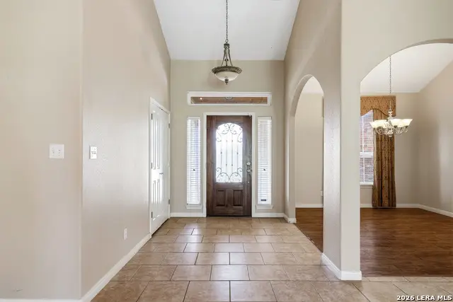232 Edgewood Cir, Bandera, TX 78003 - #2